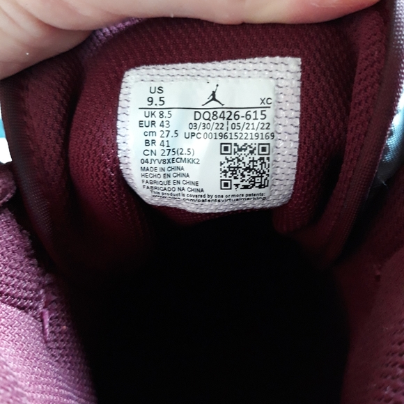 Jordan 1s - Picture 3 of 4